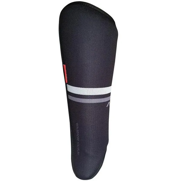 Mercian Evolution 1 Shinpads Black 23/24