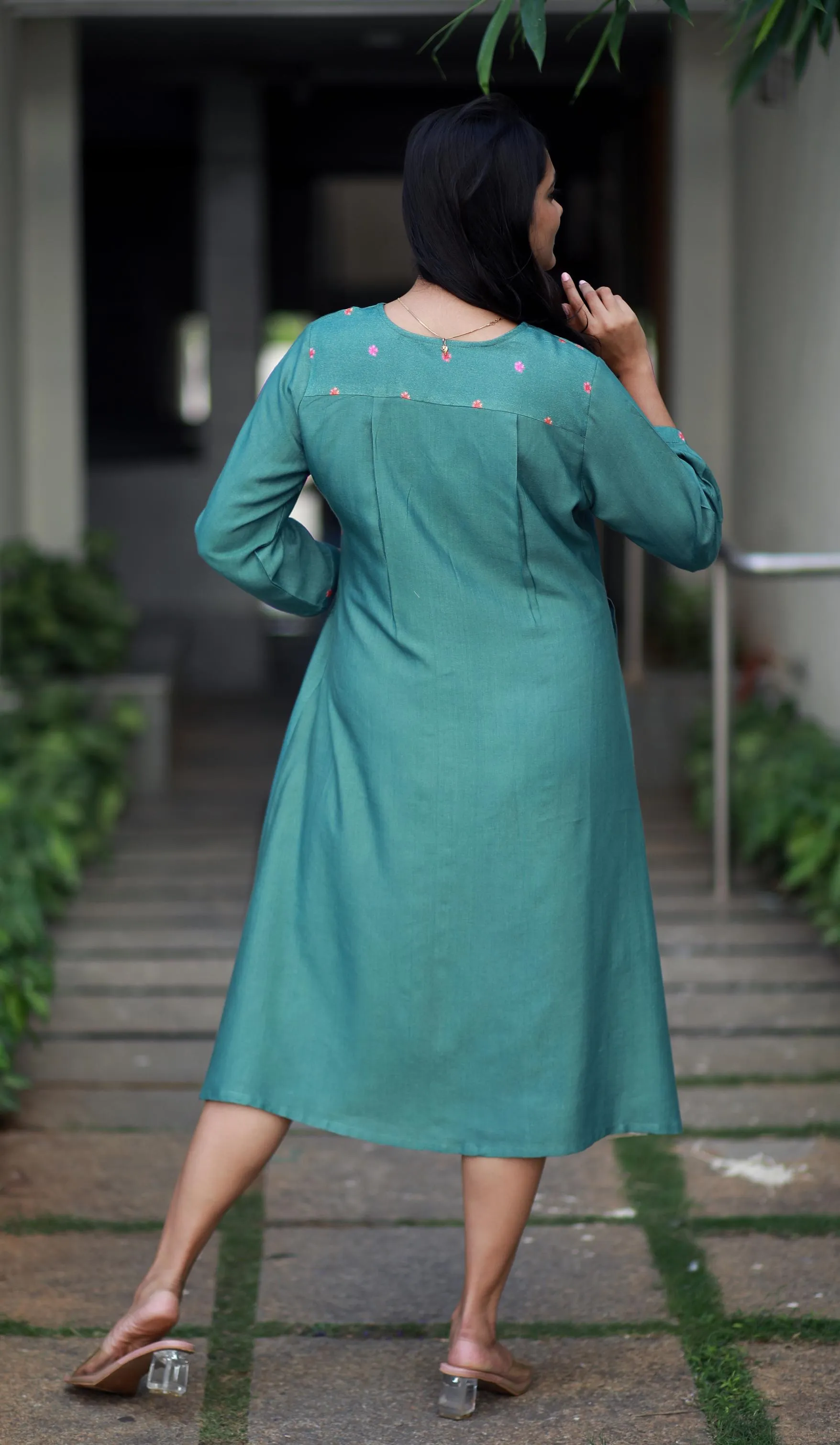Tropical Valley Emerald Green Staple Silk Kurta/ Dress