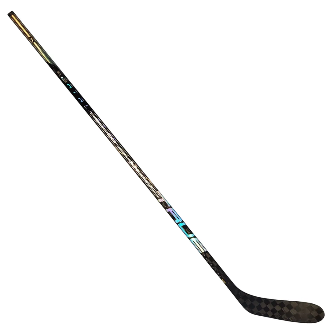 True catalyst 9x3 - Pro Stock Hockey Stick - Florida Panthers - Jonah Gadjovich - 62.5"