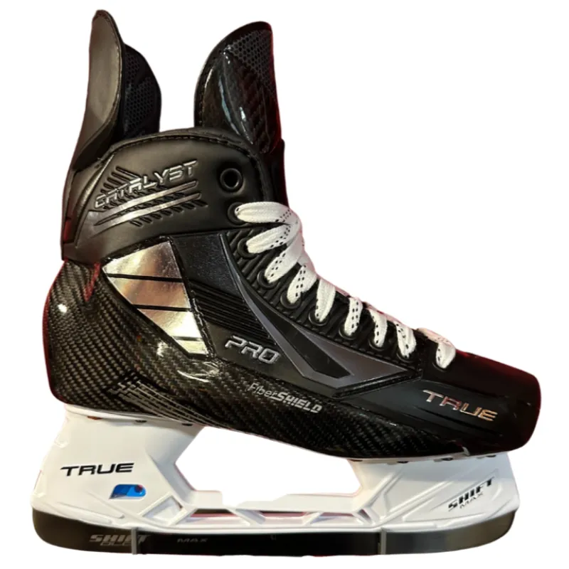 True Catalyst Pro Stock Skates - Mason McTavish (8.5 Reg)